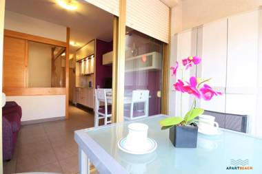ApartBeach INTERNACIONAL Climatizado y Piscinas Frente Playa