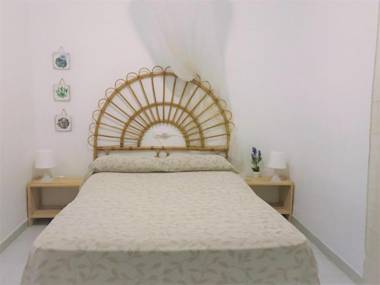 Apartamento frontal mar 115A -INMO22