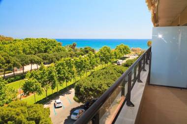 UHC Cambrils Paradis Family Complex