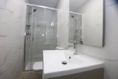 COSTA DAURADA APARTAMENTS - La Torre Deluxe