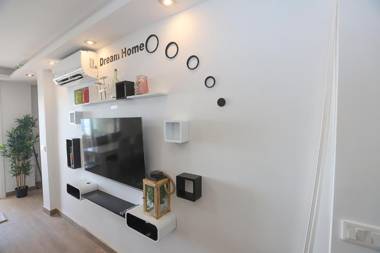 COSTA DAURADA APARTAMENTS - La Torre Deluxe