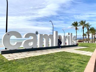 Casa cómoda delante de la playa con vista al mar