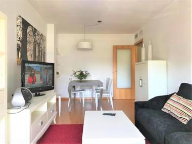 Apartamento con piscina y parking en edif Las Dunas 154B - INMO22