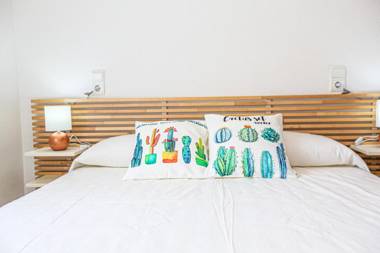 AQUARIUM Only Families