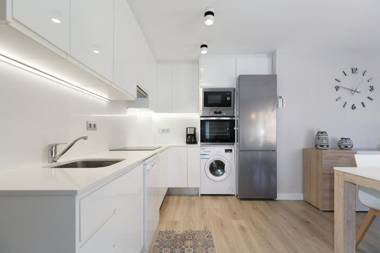 UHC AIGUADOLÇ FAMILY APARTMENTS