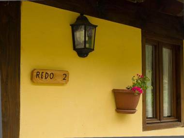 Apartamentos Rurales Los Picos de Redo