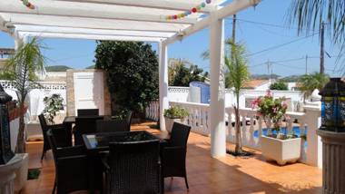 Hotel Casa Día y Noche