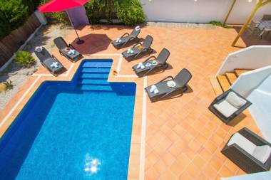 Abahana Villas Yelir