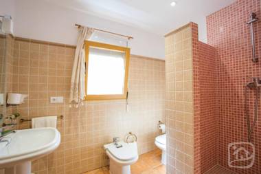 Abahana Villas Ivars