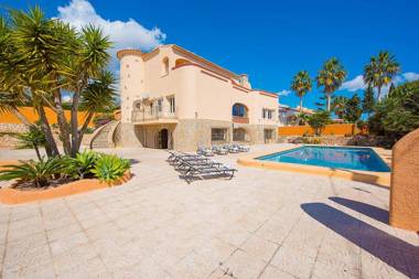 Villa Cronos - PlusHolidays