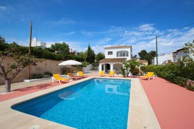 Tere - holiday home with private swimming pool in Calpe