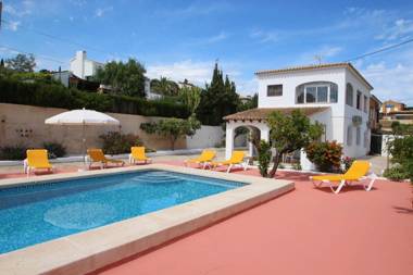 Tere - holiday home with private swimming pool in Calpe