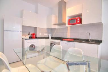 Nuevo apartamento con piscina - CALPEBEACH