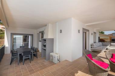 Hauzify I Villa Cunha