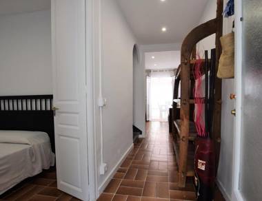 HomeHolidaysRentals Arlene