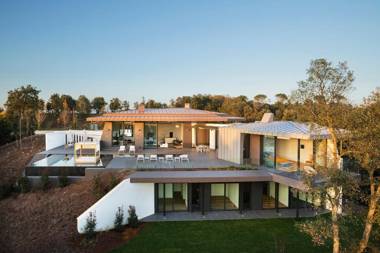 Holiday Rentals at PGA Catalunya