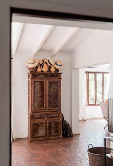 Casa Morant on the promenade MHM