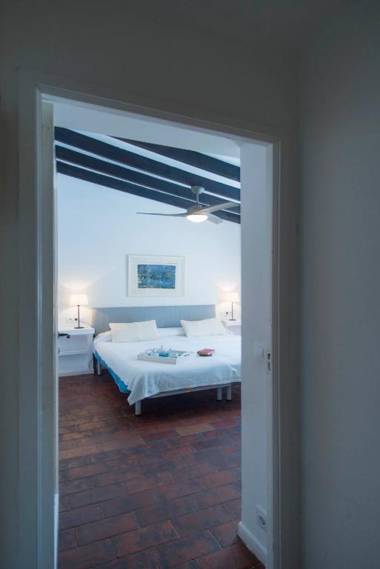 Casa Morant on the promenade MHM