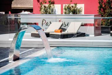 Hotel Paradise Residencial