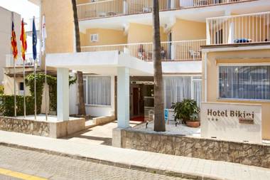 Universal Hotel Bikini