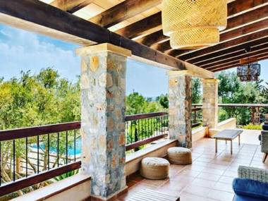 Chic Mansion in St Llorenç des Cardassar Balearic islands