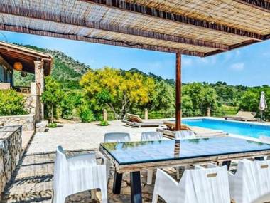 Chic Mansion in St Llorenç des Cardassar Balearic islands
