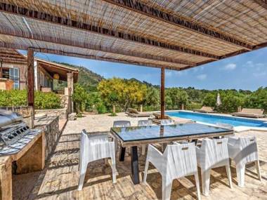 Chic Mansion in St Llorenç des Cardassar Balearic islands