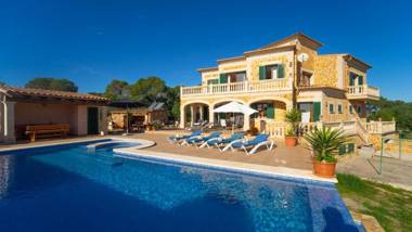 Buena Vida mit Pool und Wifi