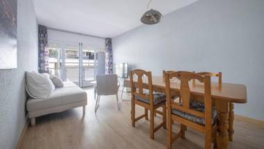 R68 Apartamento Montserrat 32-3