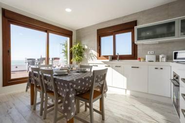 Atico FULL Balcony by Cadiz4Rentals