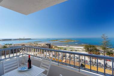 OCEANO Family Home free parking by Cadiz4Rentals