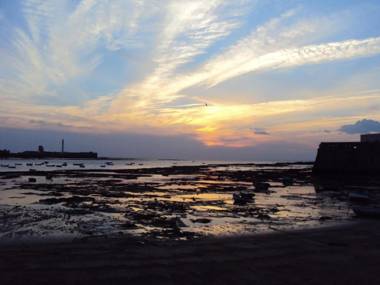 El TESORO de la Caleta by Cadiz4Rentals