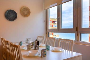 Casa Ros-PLAYA free parking by Cadiz4Rentals