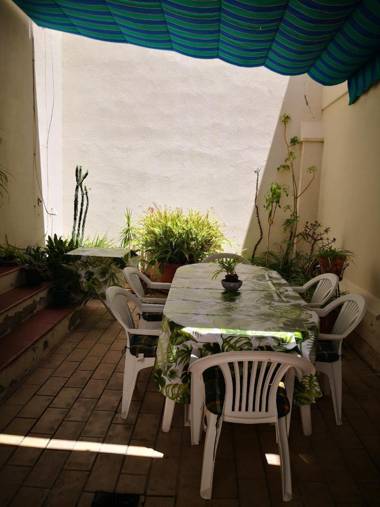 Apartment four minutes walk from the beach.