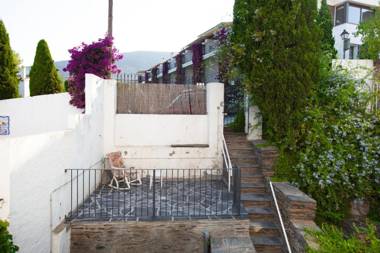 Akira Flats Cadaqués Llané