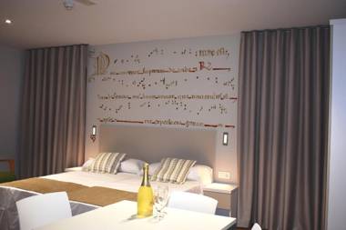 Apartamentos Turísticos Pueri Cantores