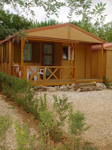 Camping Bungalows Mariola