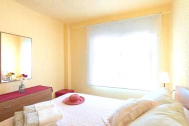 One bedroom appartement at Blanes 100 m away from the beach with city view furnished terrace and wifi