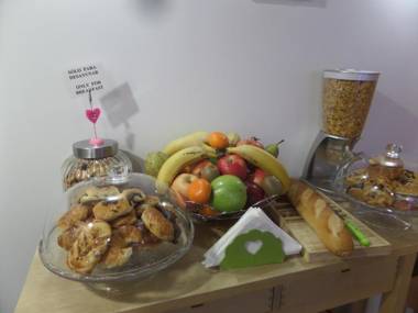 Pensión AliciaZzz Bed And Breakfast Bilbao