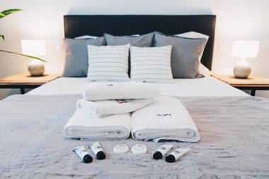 Altair apartment by People Rentals