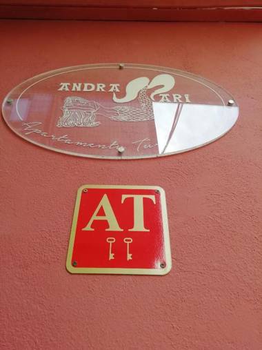 Andra Mari Apartamentu Turistikoak