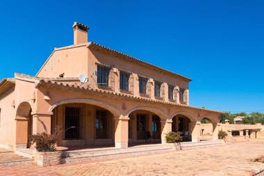 Villa Paraiso - PlusHolidays