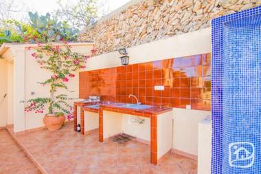 Abahana Villas La Marina