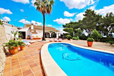 Finca Coello - charming Spanish finca style holiday villa in Benissa