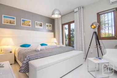 Abahana Villas El Salvador