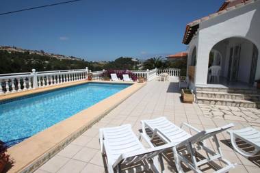 Paraiso Terrenal 4 - well-furnished villa with panoramic views by Benissa coast