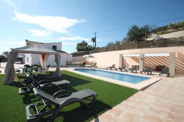 Finca La Verema - holiday home with private swimming pool in Benissa