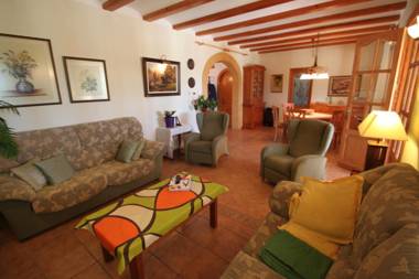 Finca Cantares - holiday home with private swimming pool in Benissa