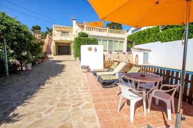 Maria - pretty holiday property with garden and private pool in Benissa