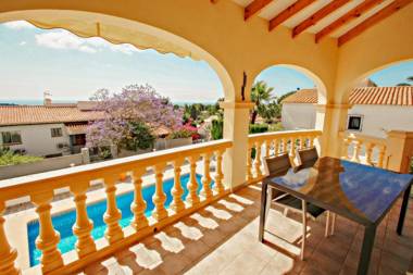 Sol Mar - sea view holiday home with private pool in Benissa